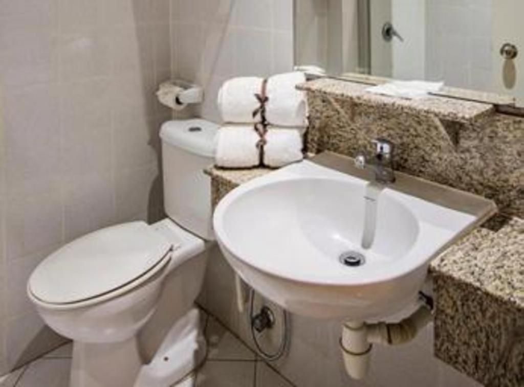 Hotel Zamburger Wira Κουάλα Λουμπούρ Εξωτερικό φωτογραφία
